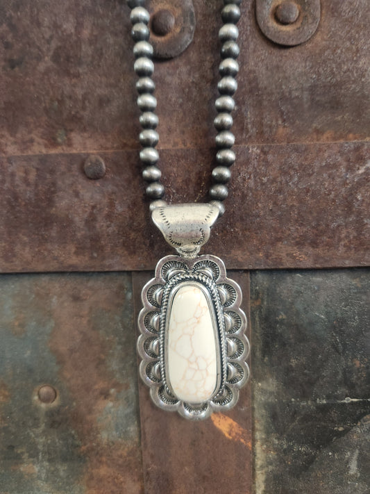 White Sands Necklace